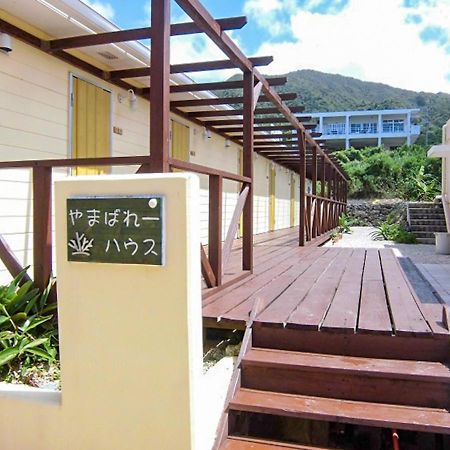 Asobibase Yamabare-House Hotell Ishigaki  Exteriör bild