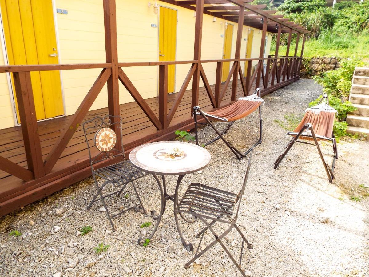Asobibase Yamabare-House Hotell Ishigaki  Exteriör bild
