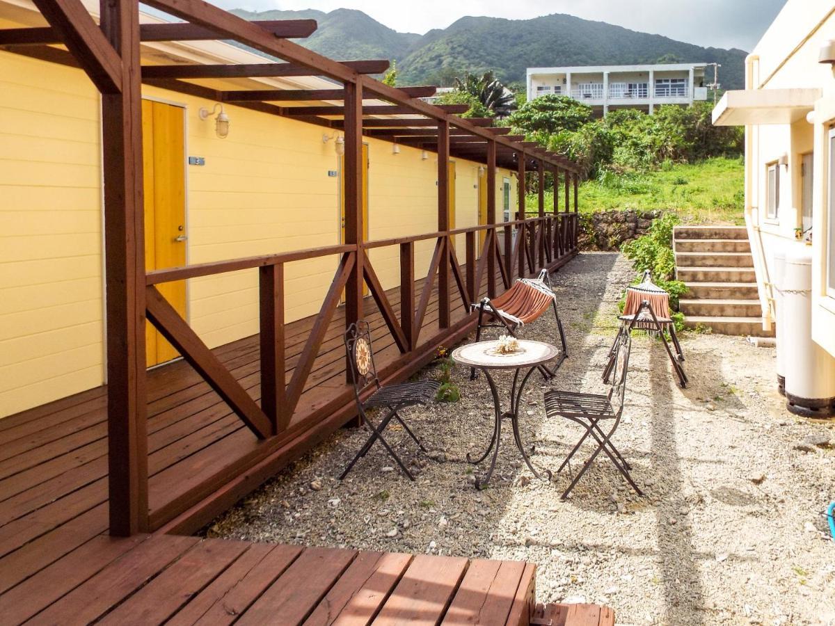 Asobibase Yamabare-House Hotell Ishigaki  Exteriör bild