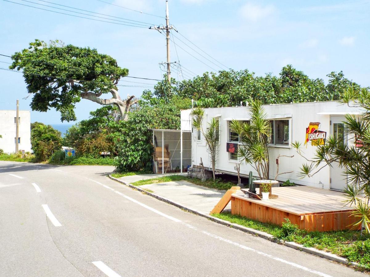 Asobibase Yamabare-House Hotell Ishigaki  Exteriör bild