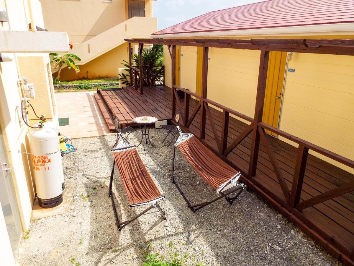 Asobibase Yamabare-House Hotell Ishigaki  Exteriör bild