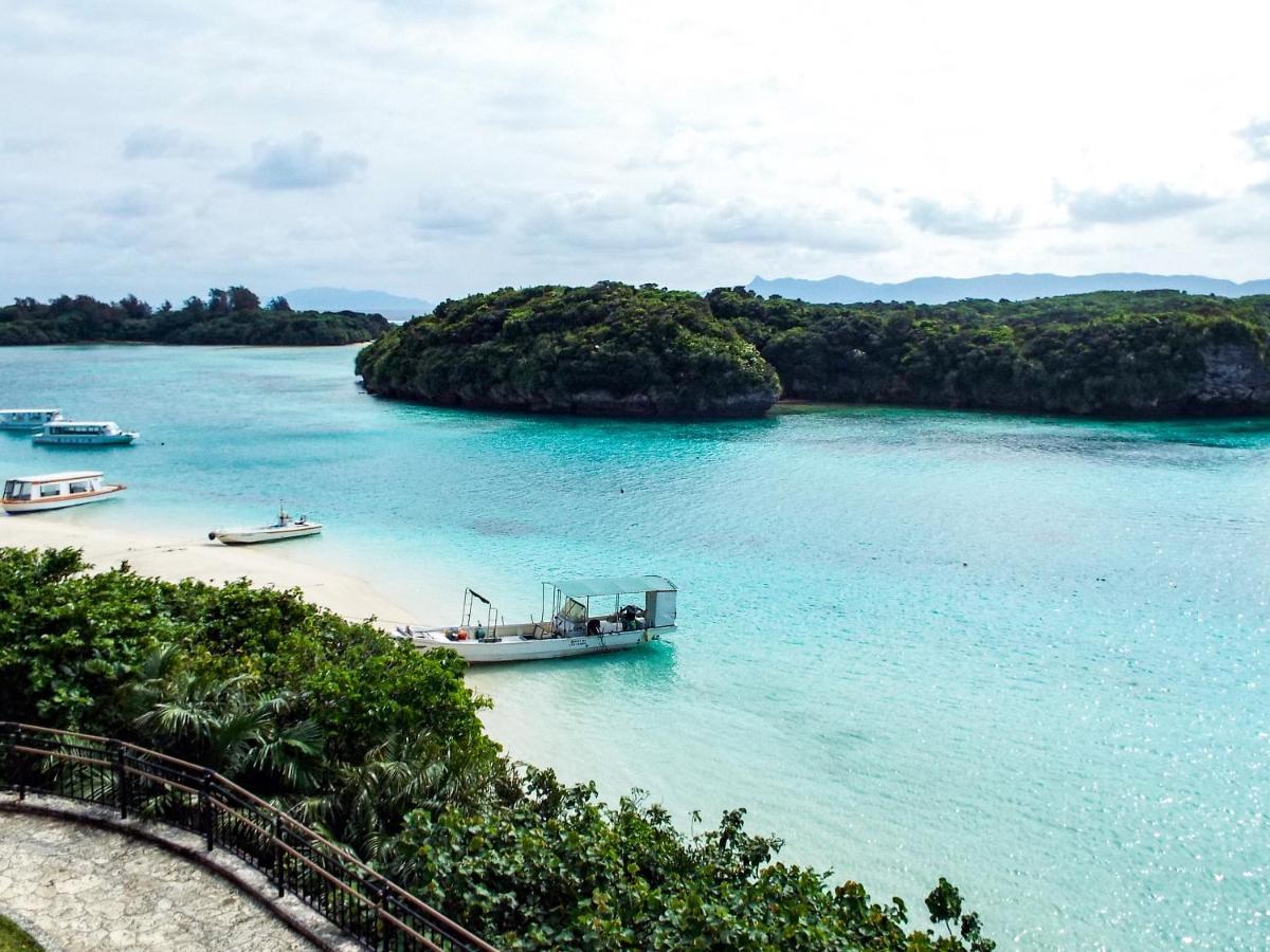 Asobibase Yamabare-House Hotell Ishigaki  Exteriör bild
