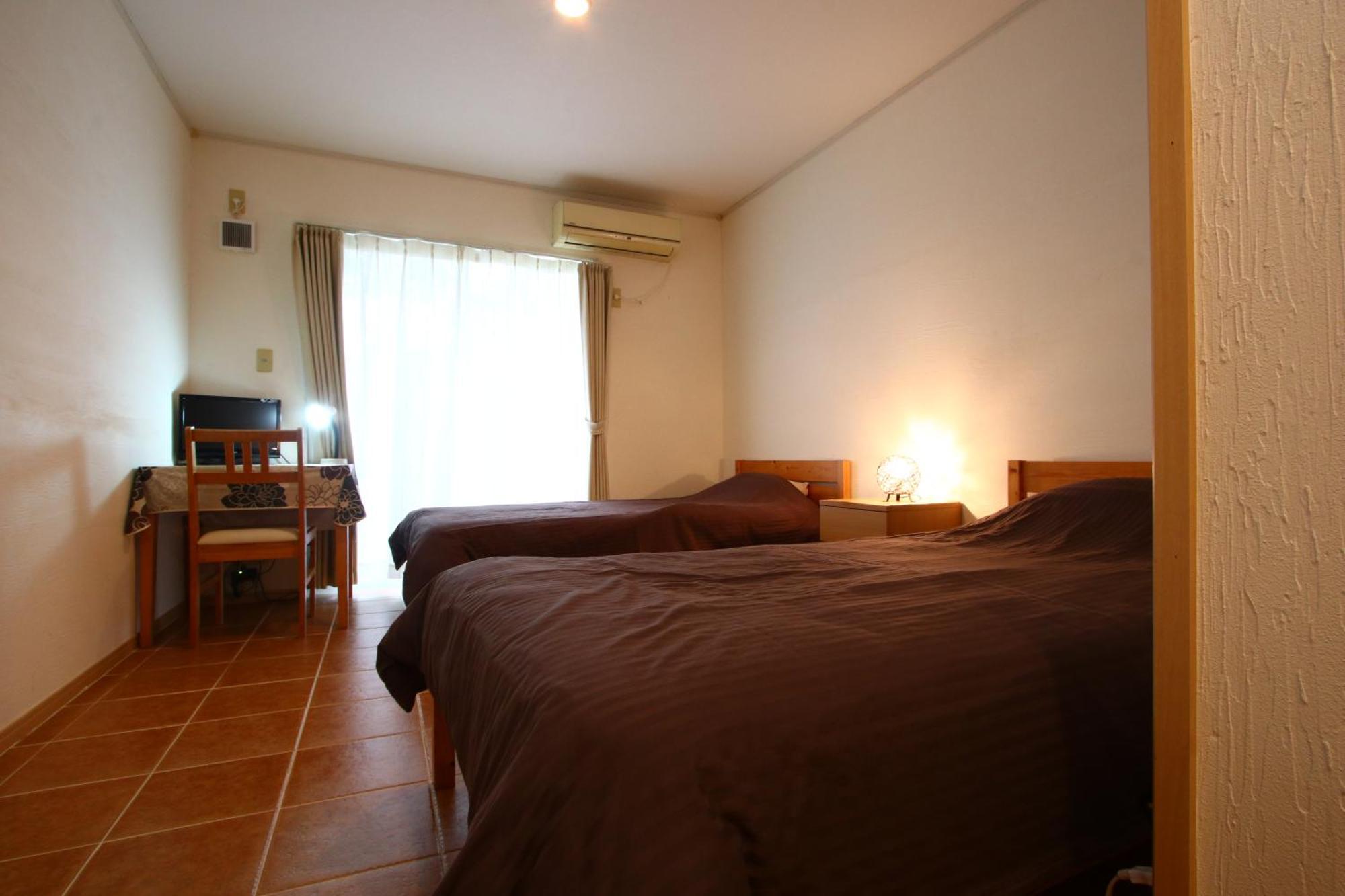 Asobibase Yamabare-House Hotell Ishigaki  Exteriör bild