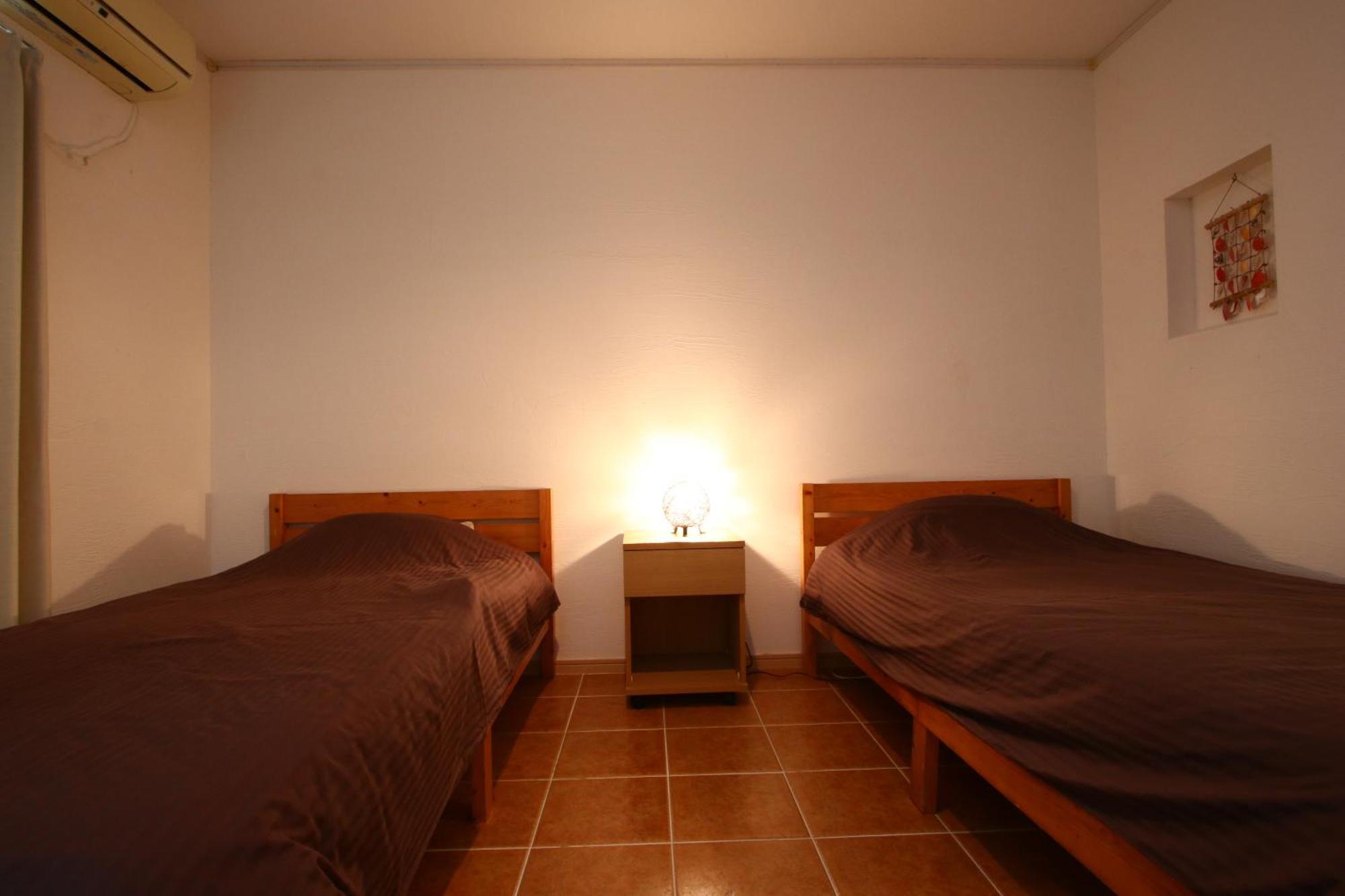 Asobibase Yamabare-House Hotell Ishigaki  Exteriör bild