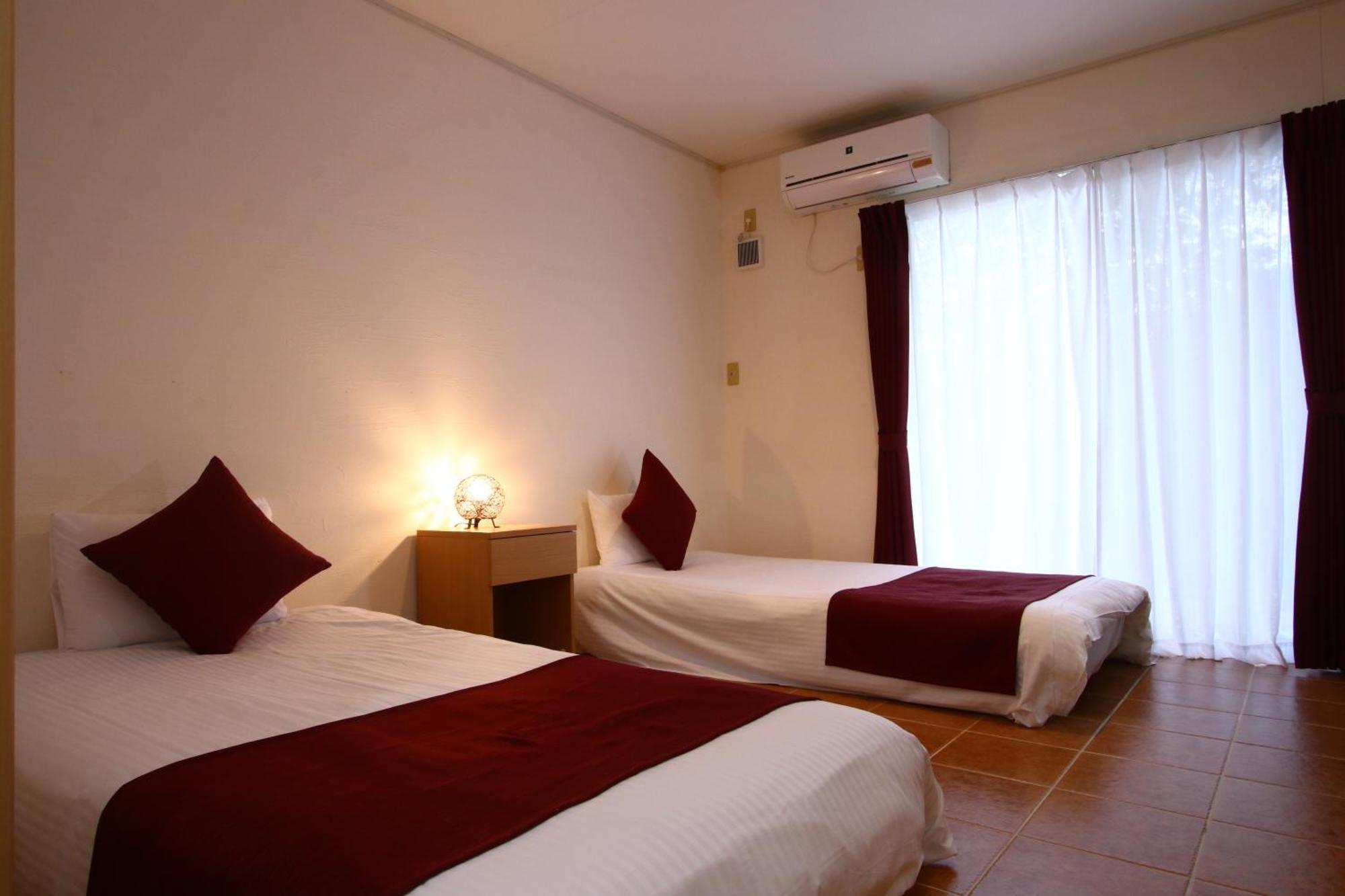 Asobibase Yamabare-House Hotell Ishigaki  Exteriör bild