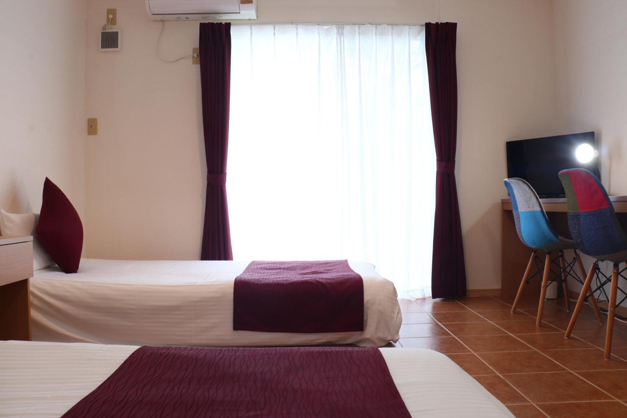 Asobibase Yamabare-House Hotell Ishigaki  Exteriör bild