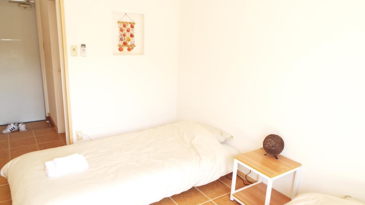 Asobibase Yamabare-House Hotell Ishigaki  Exteriör bild